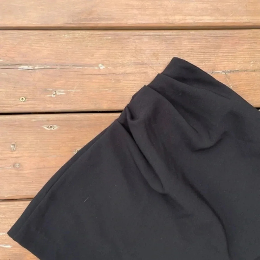 New Dynamite Front Ruched Skirt - Picture 11 of 16